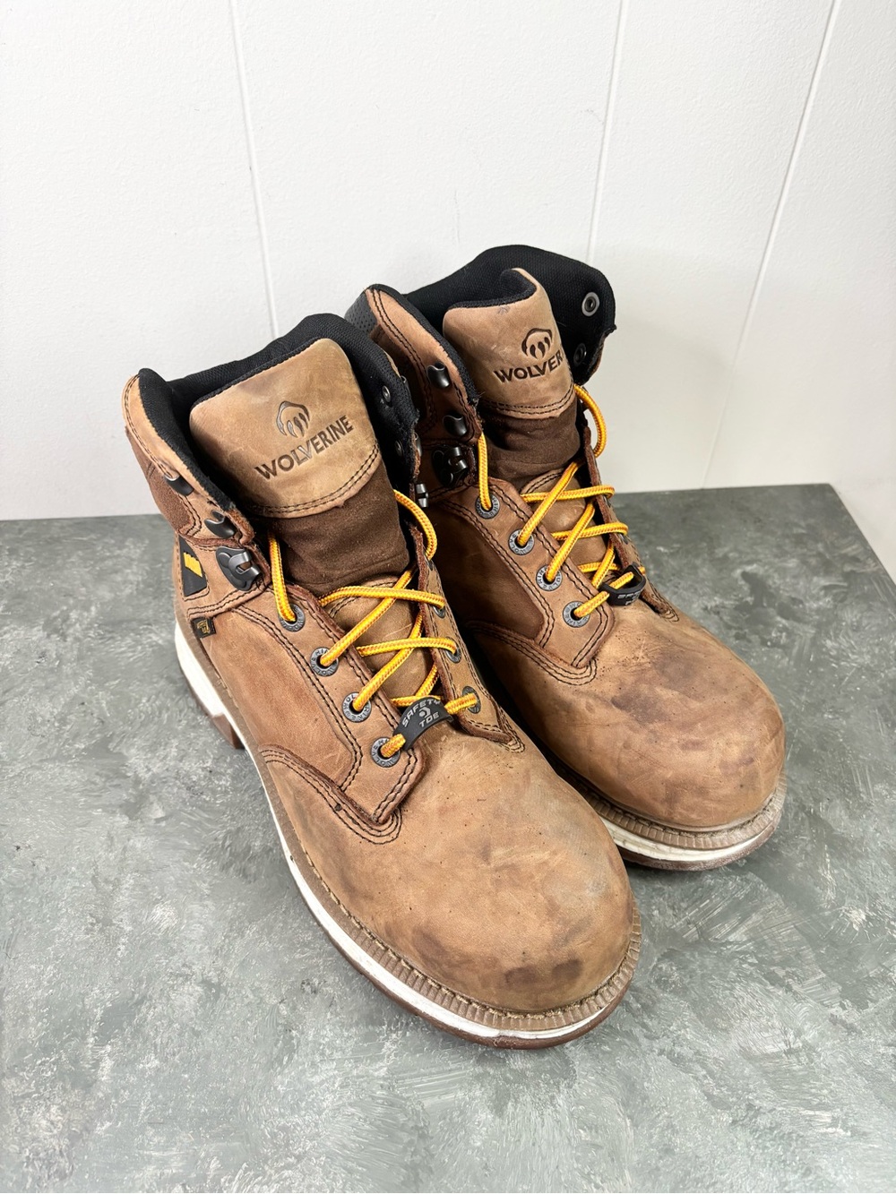 Wolverine Men's Hellcat UltraSpring CarbonMax 6 Work Boots 10.5 EW tan